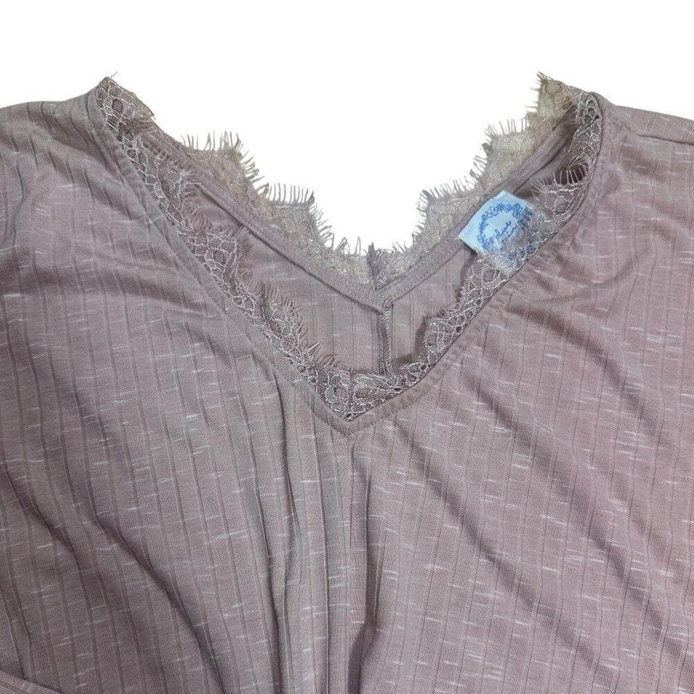 Francesca's Blue Rain Rose Ribbed Lace Lined V Neck Knotted Front Long Sleeve Ts - Picture 4 of 5